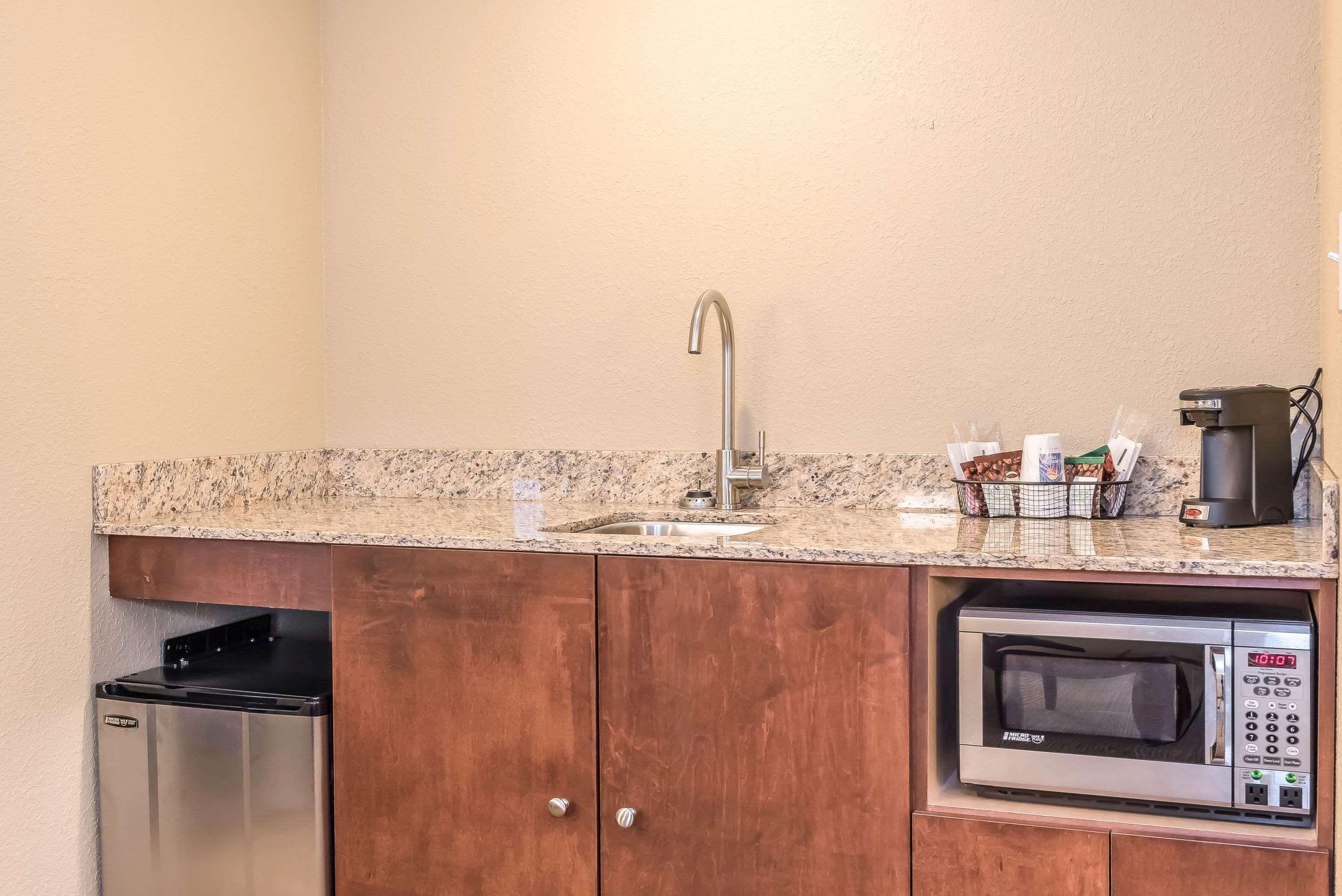 Comfort Inn & Suites Piqua-Near Troy-I75 Eksteriør billede